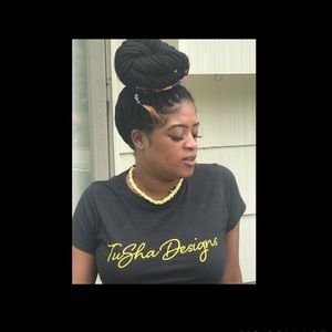 Tu’Sha Design Tee Shirt for sale